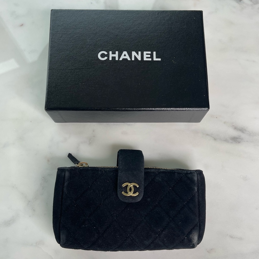 CHANEL Black Quilted Wallet